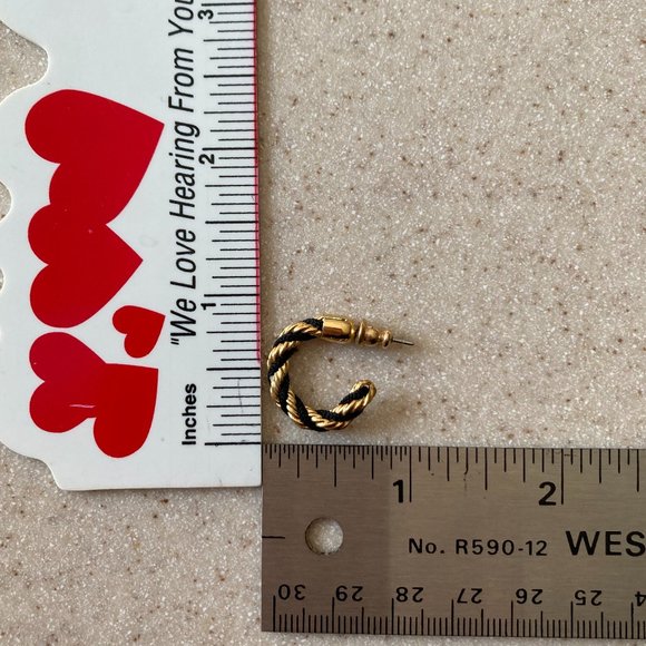 Gold & Black Twist Pierced Hoop Earrings Vintage NWOT - Picture 7 of 7